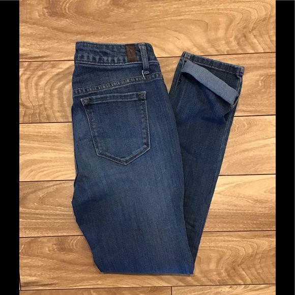 Simply Vera Vera Wang Mid rise Skinny Jeans - Picture 3 of 9